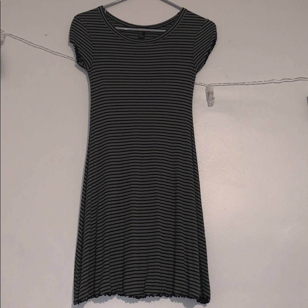 Forever 21 dress